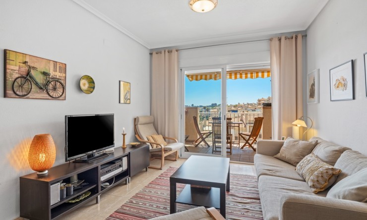 Reventa - Apartamento -
Cabo Roig