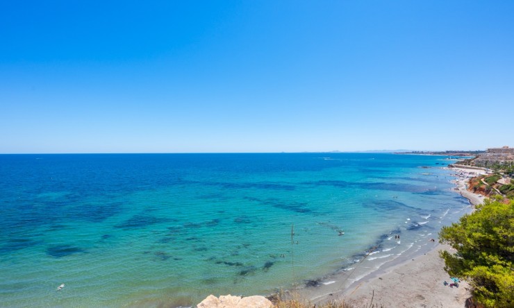 Reventa - Apartamento -
Cabo Roig
