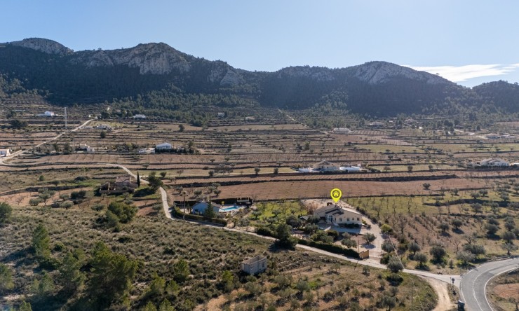 Revente - Maison de campagne -
La Zarza