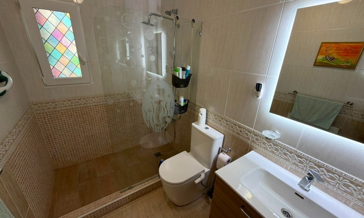 Resale - Villa -
Los Montesinos - La Herrada