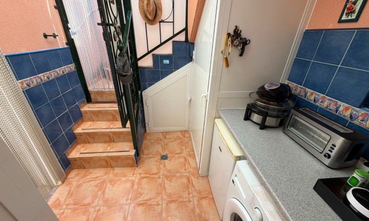 Resale - Villa -
Los Montesinos - La Herrada