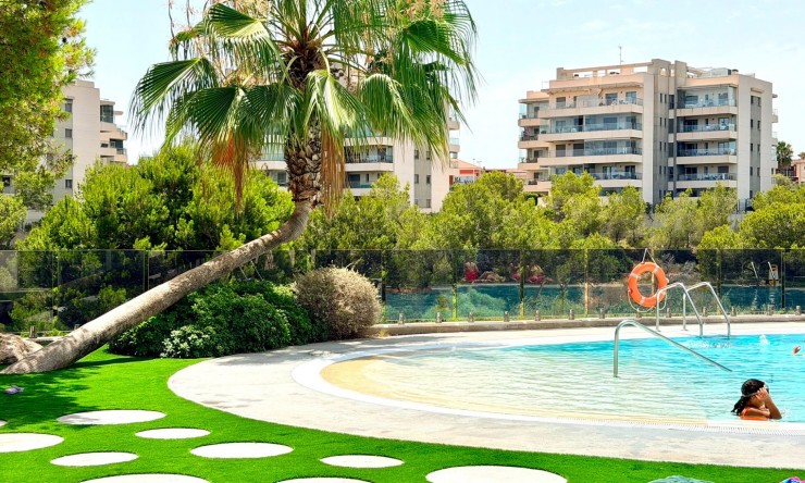 Rynek Wtórny - Apartament -
Orihuela Costa - La Zenia