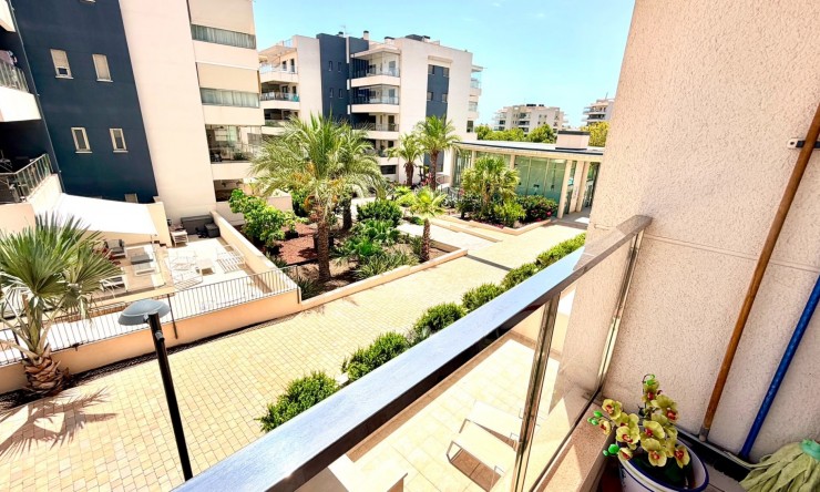 Rynek Wtórny - Apartament -
Orihuela Costa - La Zenia