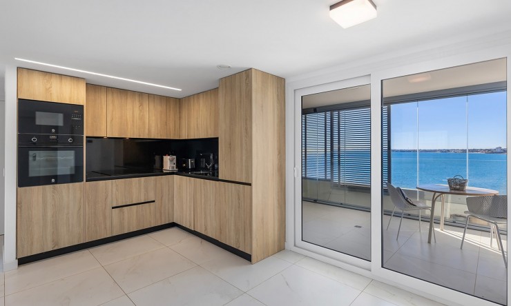 Rynek Wtórny - Apartament -
Torrevieja - Punta Prima