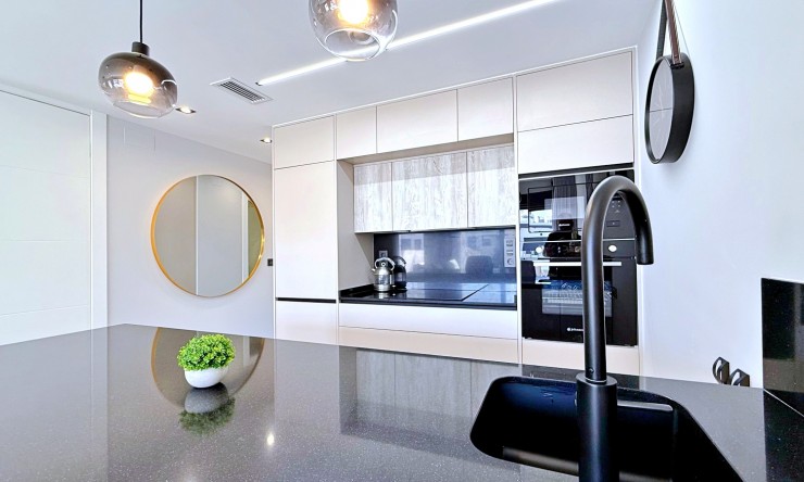 Rynek Wtórny - Penthouse -
Orihuela Costa - Punta Prima