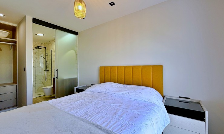 Rynek Wtórny - Penthouse -
Orihuela Costa - Punta Prima