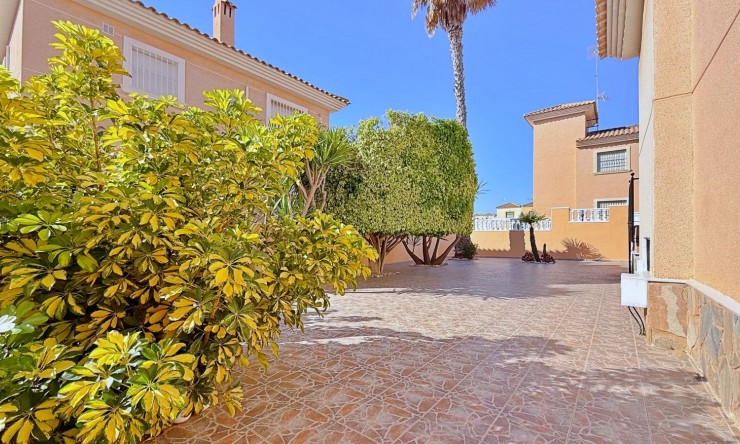 Rynek Wtórny - Willa -
Orihuela - Orihuela Costa