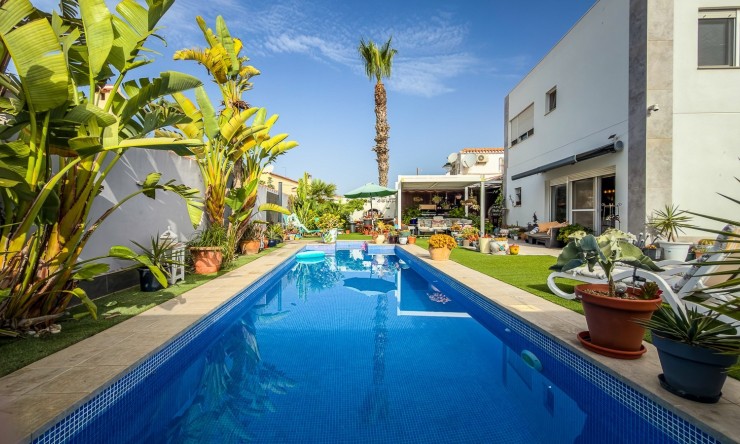 Revente - Villa -
TORREVIEJA - Torreta - Florida