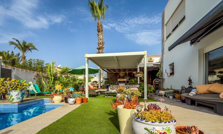 Revente - Villa -
TORREVIEJA - Torreta - Florida