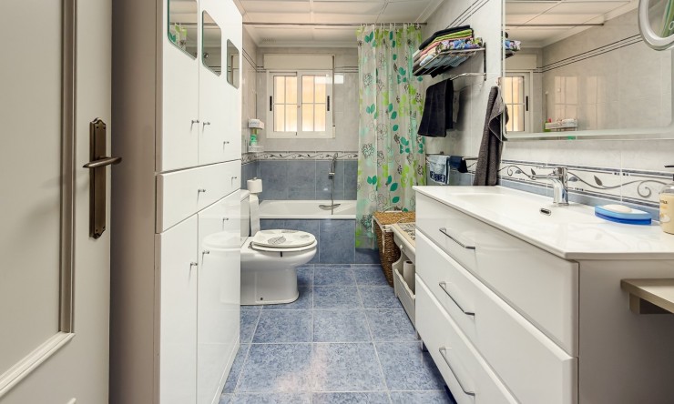 Resale - Villa -
CATRAL - Catral