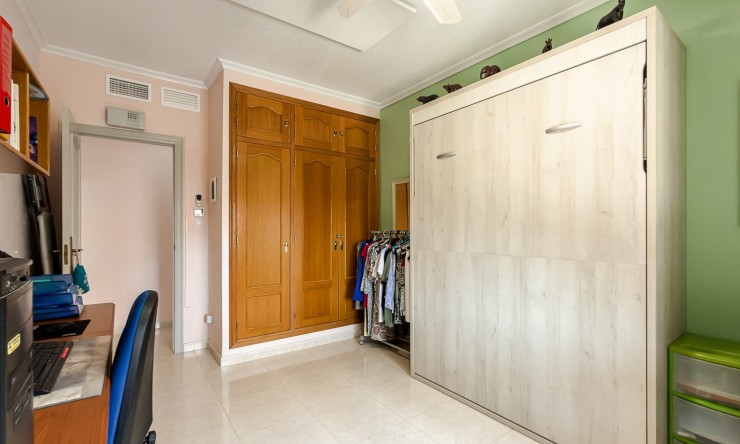 Resale - Villa -
CATRAL - Catral