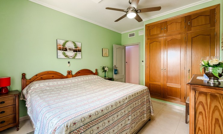Resale - Villa -
CATRAL - Catral