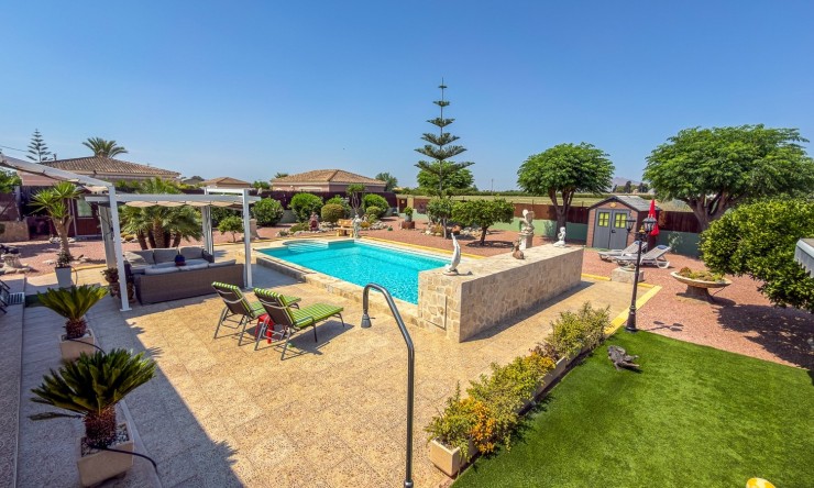 Resale - Villa -
CATRAL - Catral