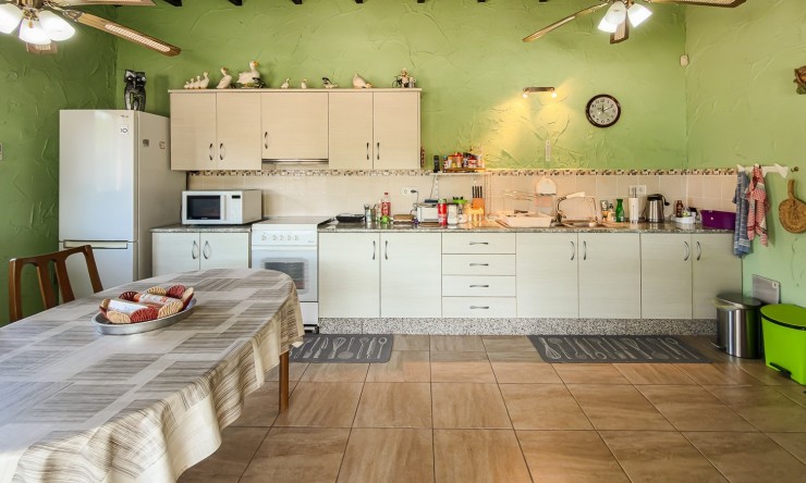 Resale - Villa -
CATRAL - Catral