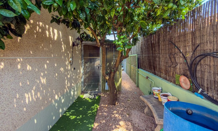 Resale - Villa -
CATRAL - Catral