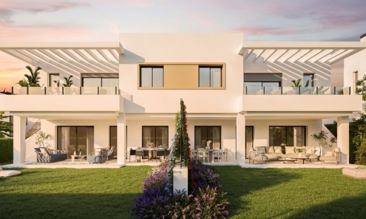 Neue Gebäude - Villa -
Estepona