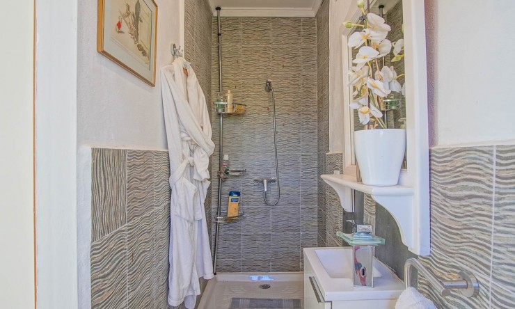 Reventa - Villa -
El Vergel
