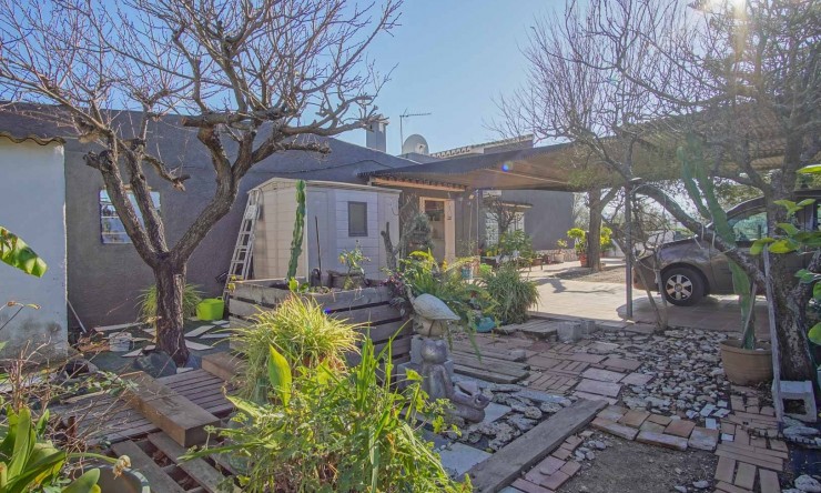 Reventa - Villa -
El Vergel