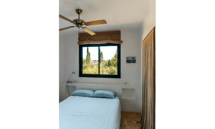Resale - Villa -
Denia - El Montgó