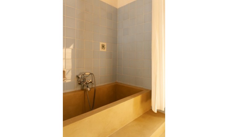 Resale - Villa -
Denia - El Montgó