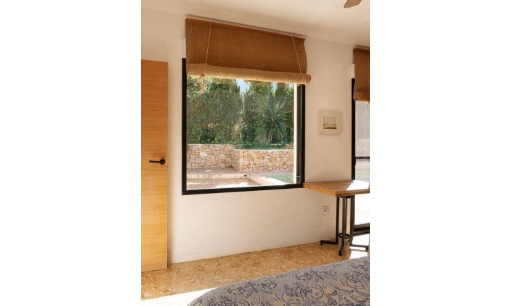 Resale - Villa -
Denia - El Montgó