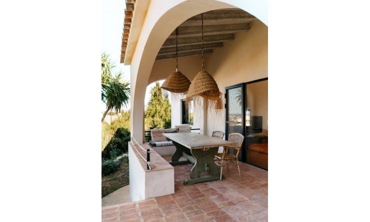 Resale - Villa -
Denia - El Montgó