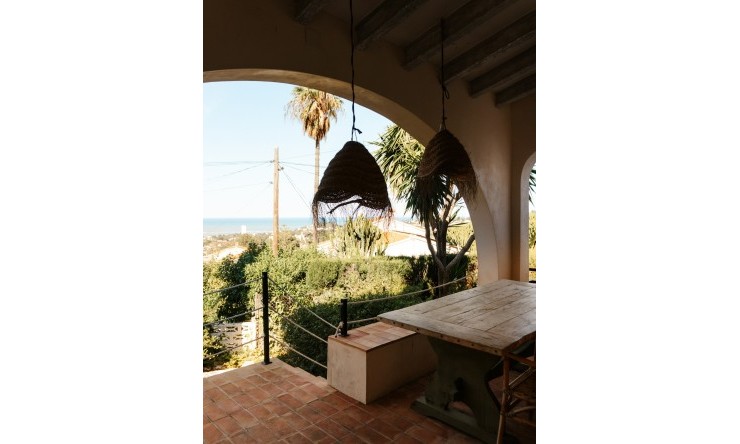 Resale - Villa -
Denia - El Montgó