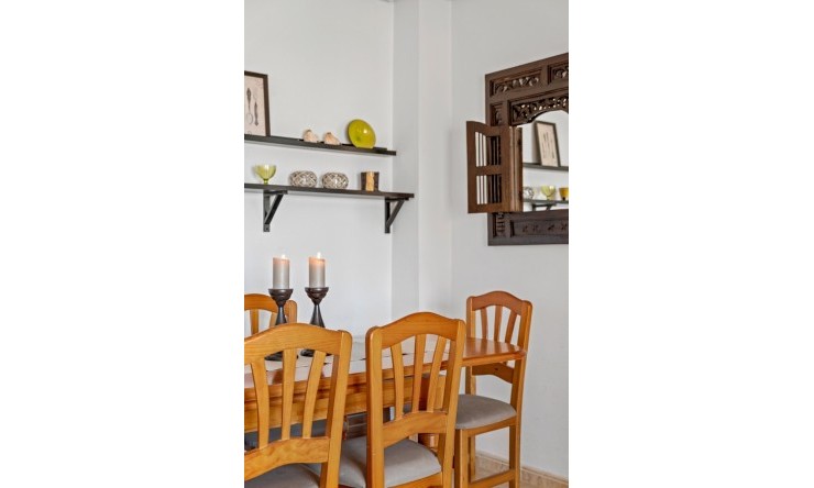 Reventa - Apartamento -
Cabo Roig