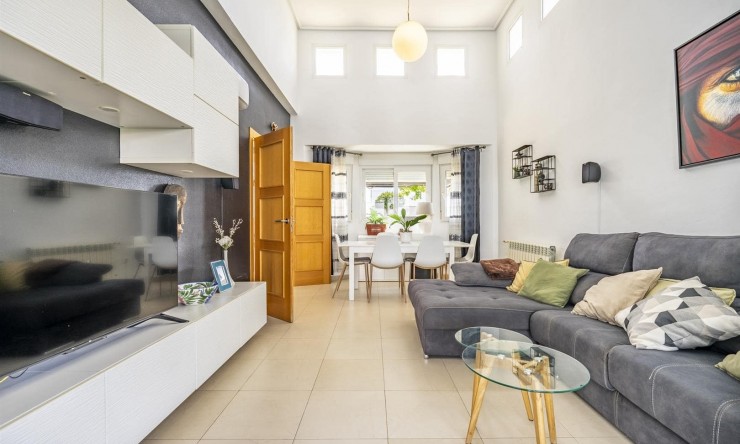 Resale - Villa -
La Torre Golf Resort
