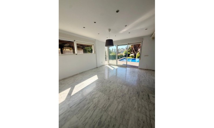 Reventa - Villa -
La Manga del Mar Menor