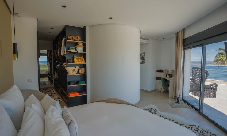 Reventa - Villa -
La Manga del Mar Menor