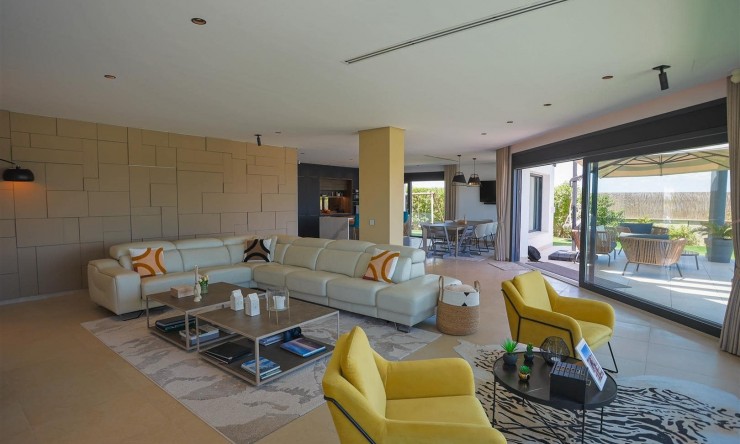 Reventa - Villa -
La Manga del Mar Menor