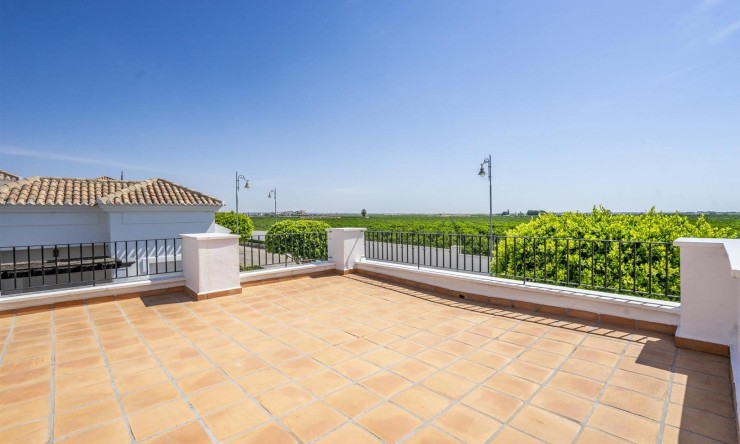 Herverkoop - Villa -
La Torre Golf Resort