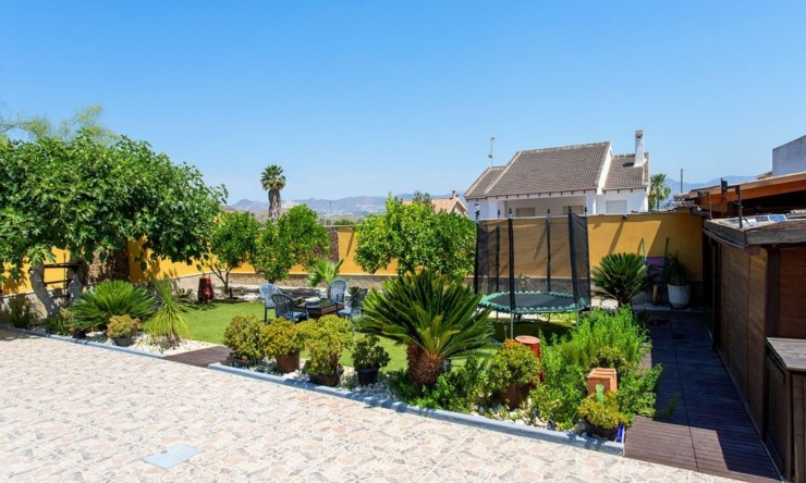 Wiederverkauf - Villa -
Orihuela