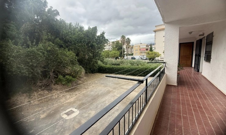 Reventa - Apartamento -
Altea