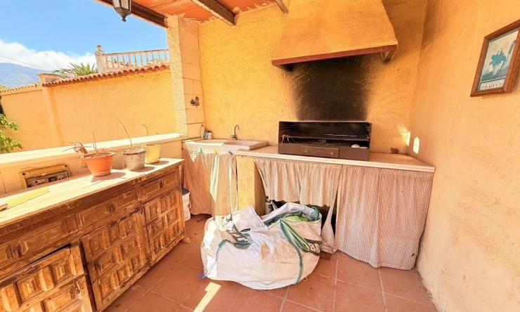 Resale - Villa -
Albir