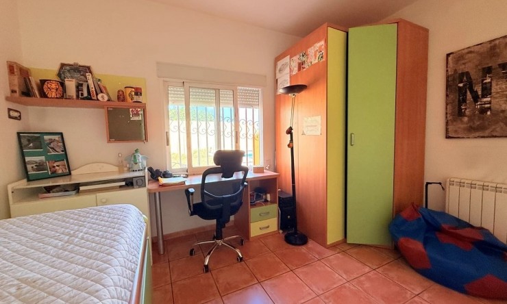 Resale - Villa -
Albir
