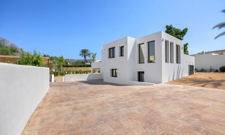 Revente - Villa -
Jávea / Xàbia - Partides comunes - Adsubia