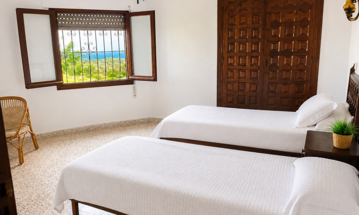 Reventa - Villa -
Benissa - La Viña - Montemar - San Jaime