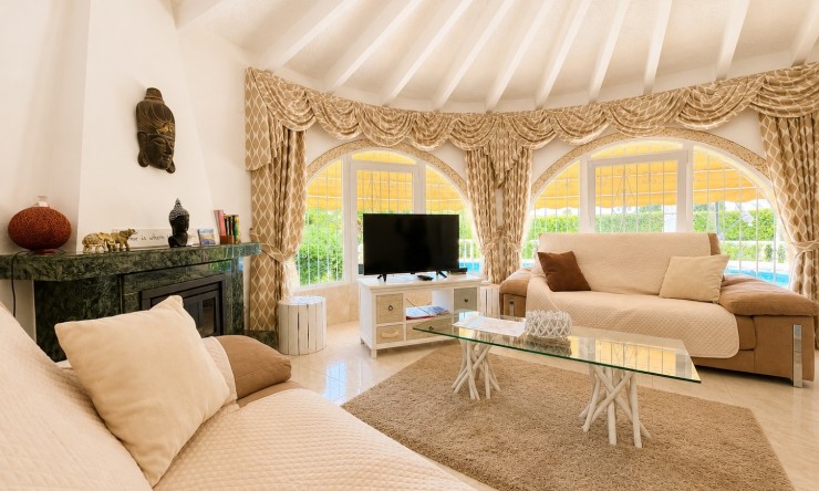 Resale - Villa -
Jávea / Xàbia - Portichol - Balcón al Mar