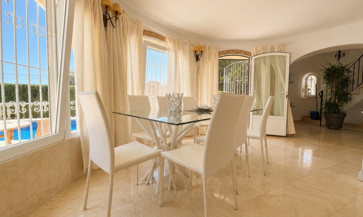 Resale - Villa -
Jávea / Xàbia - Portichol - Balcón al Mar