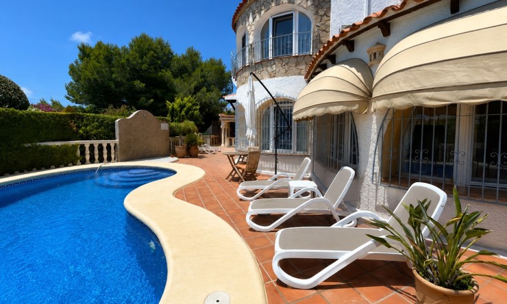 Resale - Villa -
Jávea / Xàbia - Portichol - Balcón al Mar