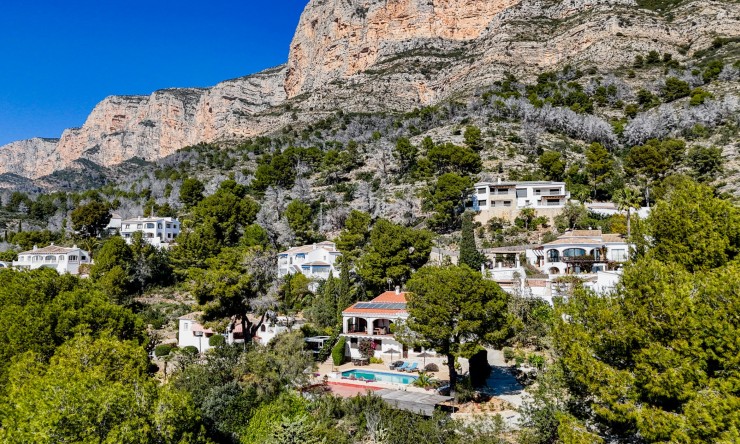 Resale - Villa -
Jávea / Xàbia - Montgó - Ermita