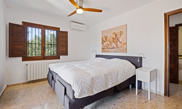 Resale - Villa -
Jávea / Xàbia - Montgó - Ermita