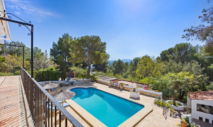 Resale - Villa -
Jávea / Xàbia - Montgó - Ermita