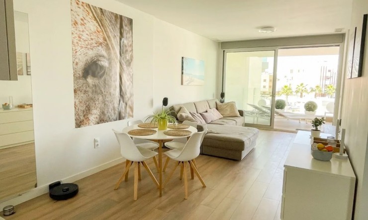 Revente - Appartement -
Orihuela Costa
