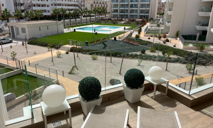 Revente - Appartement -
Orihuela Costa