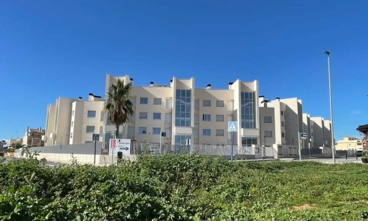 Revente - Appartement -
Orihuela Costa