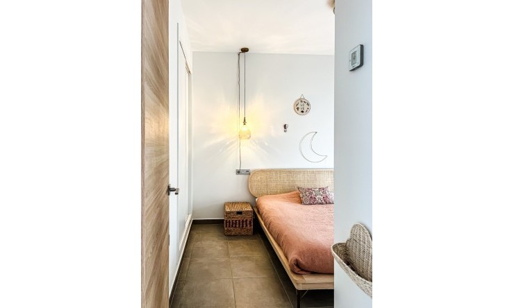 Wiederverkauf - Wohnung -
SANTIAGO DE LA RIBERA - zona san blas