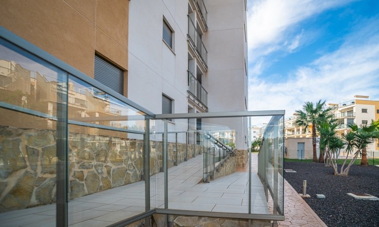 Resale - Apartment -
ORIHUELA COSTA - Los Dolses